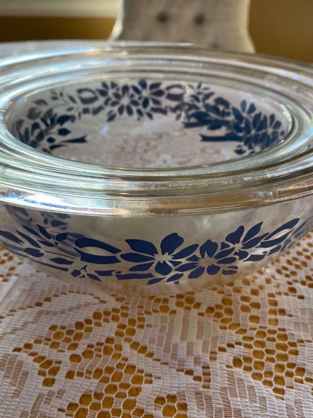 PYREX Clear glass Blue Flowers Ribbon set of 3 bowls